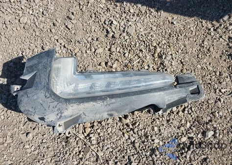 2016 Chevrolet Malibu 1Lt из США, поврежденный, VIN 1G1ZE5ST5GF298977